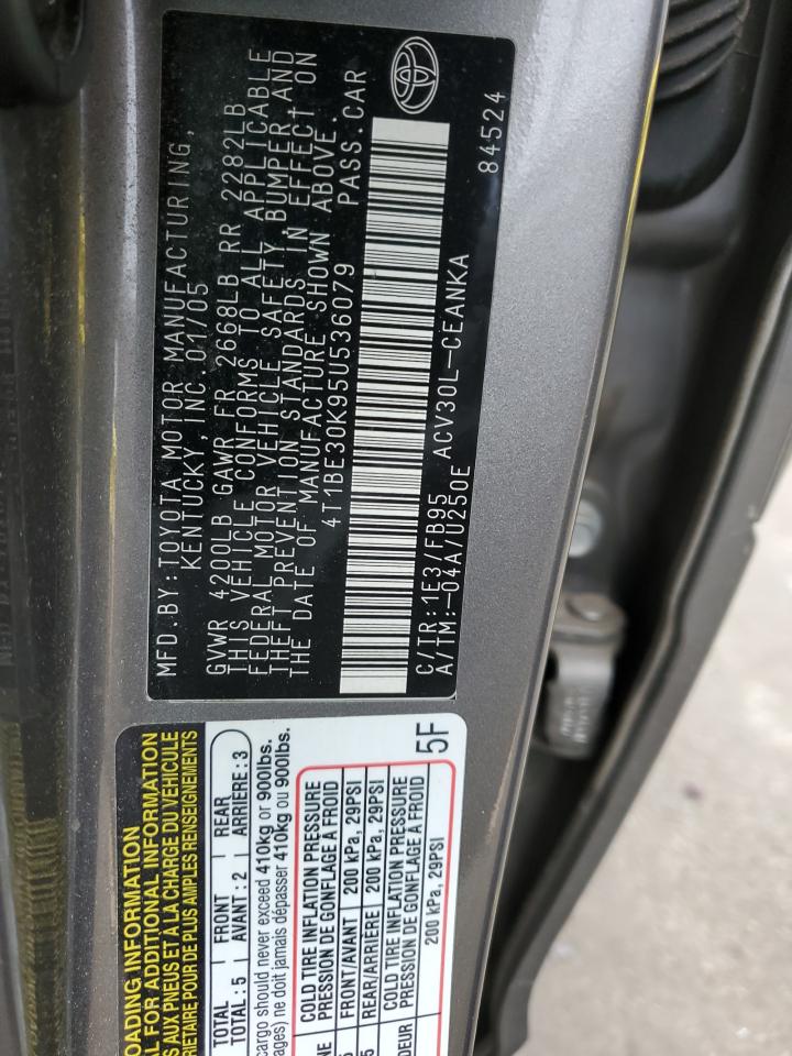 2005 Toyota Camry - Image 12