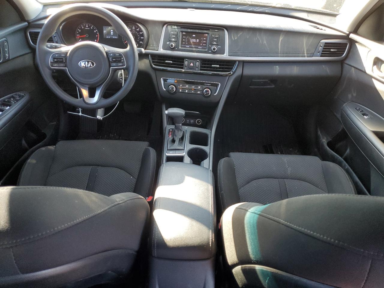 2016 Kia Optima - Image 8