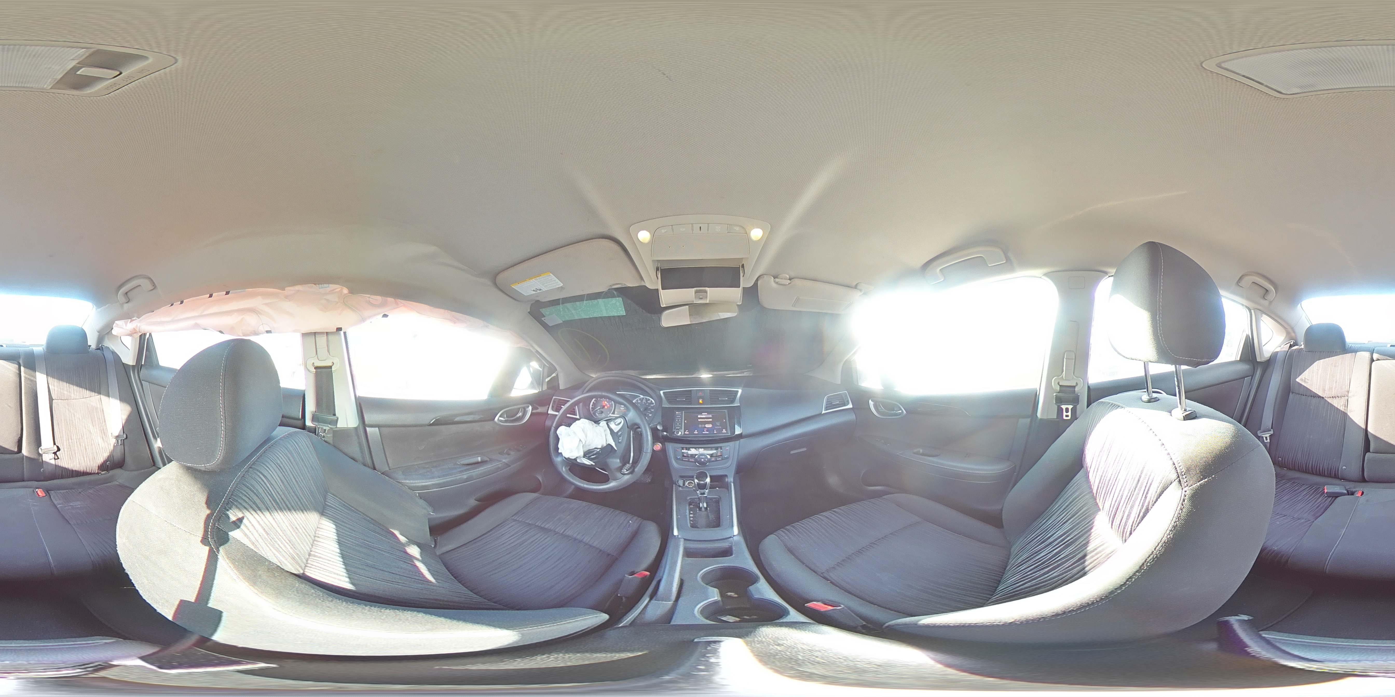 2019 Nissan Sentra - Image 13