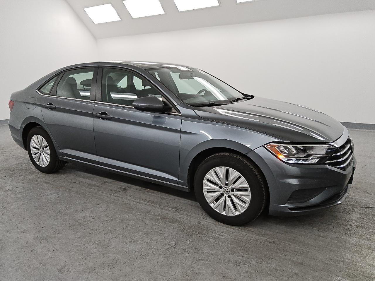 2020 Volkswagen Jetta - Image 4