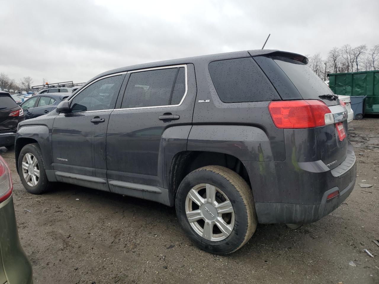 2015 GMC Terrain - Image 2