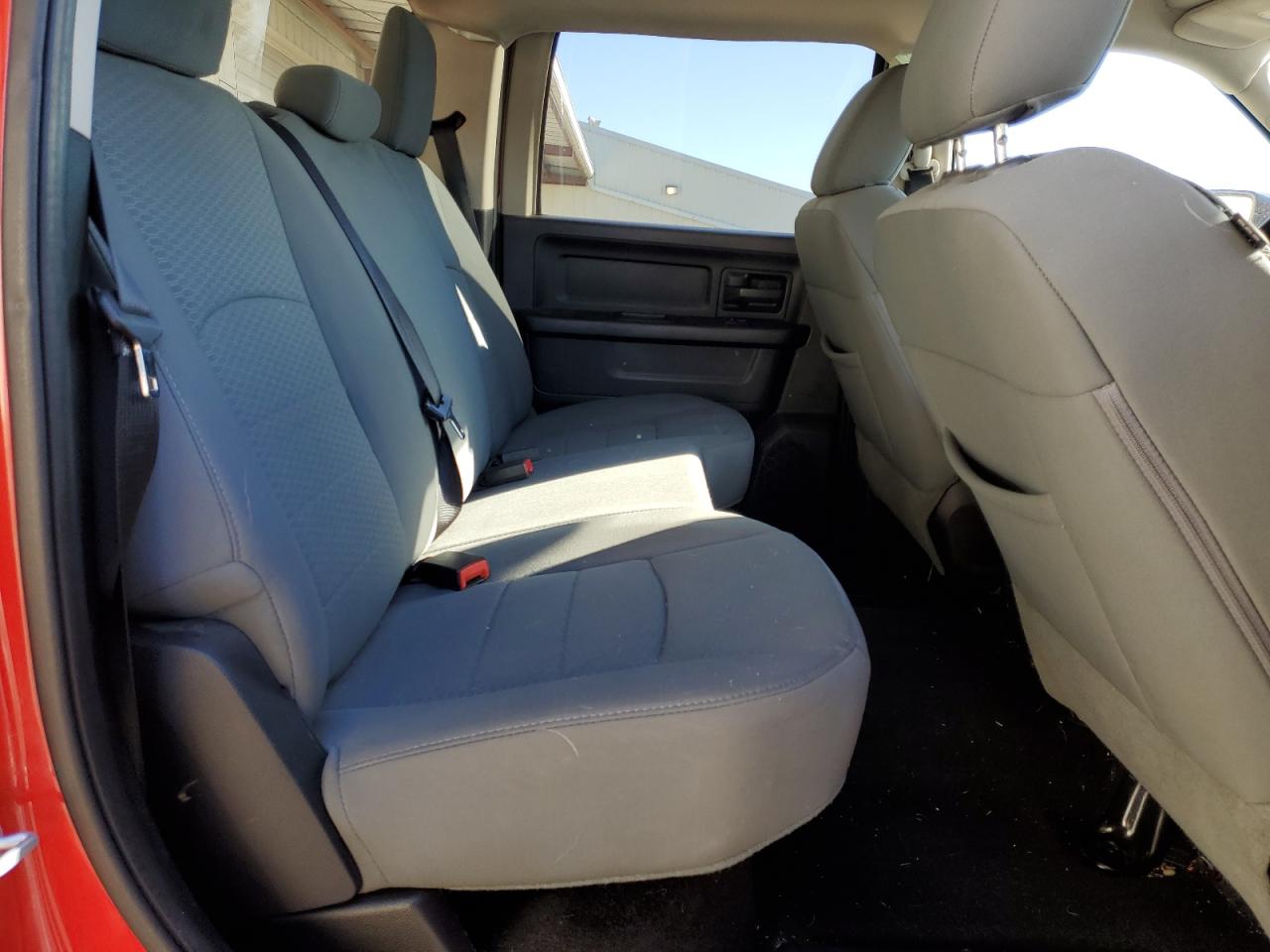 2013 RAM 1500 - Image 10