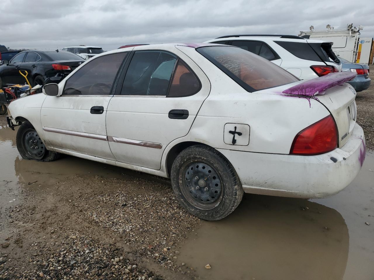 2005 Nissan Sentra - Image 2