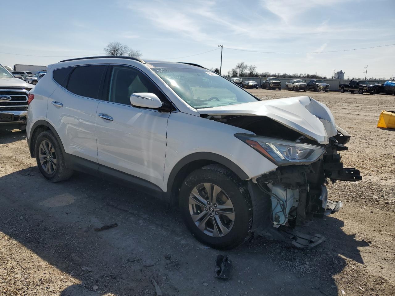 2014 Hyundai Santa Fe - Image 4