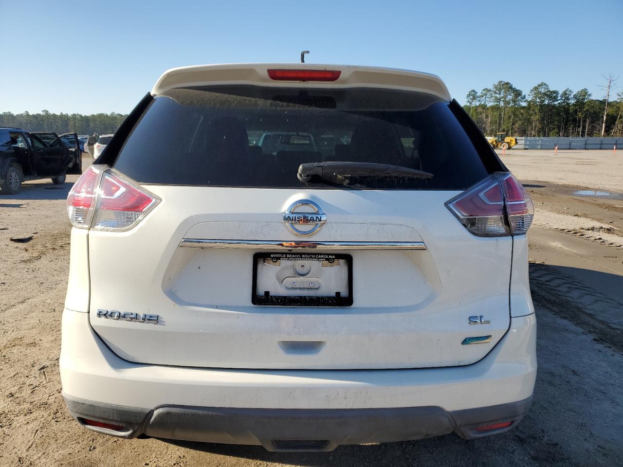 2014 Nissan Rogue - Image 6