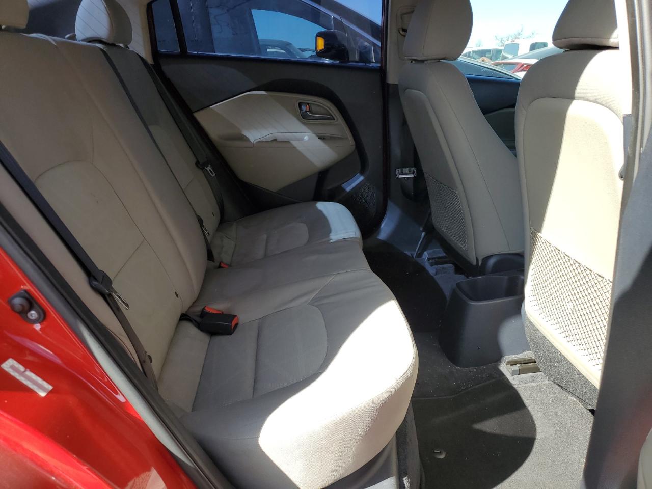 2014 Kia Rio - Image 10