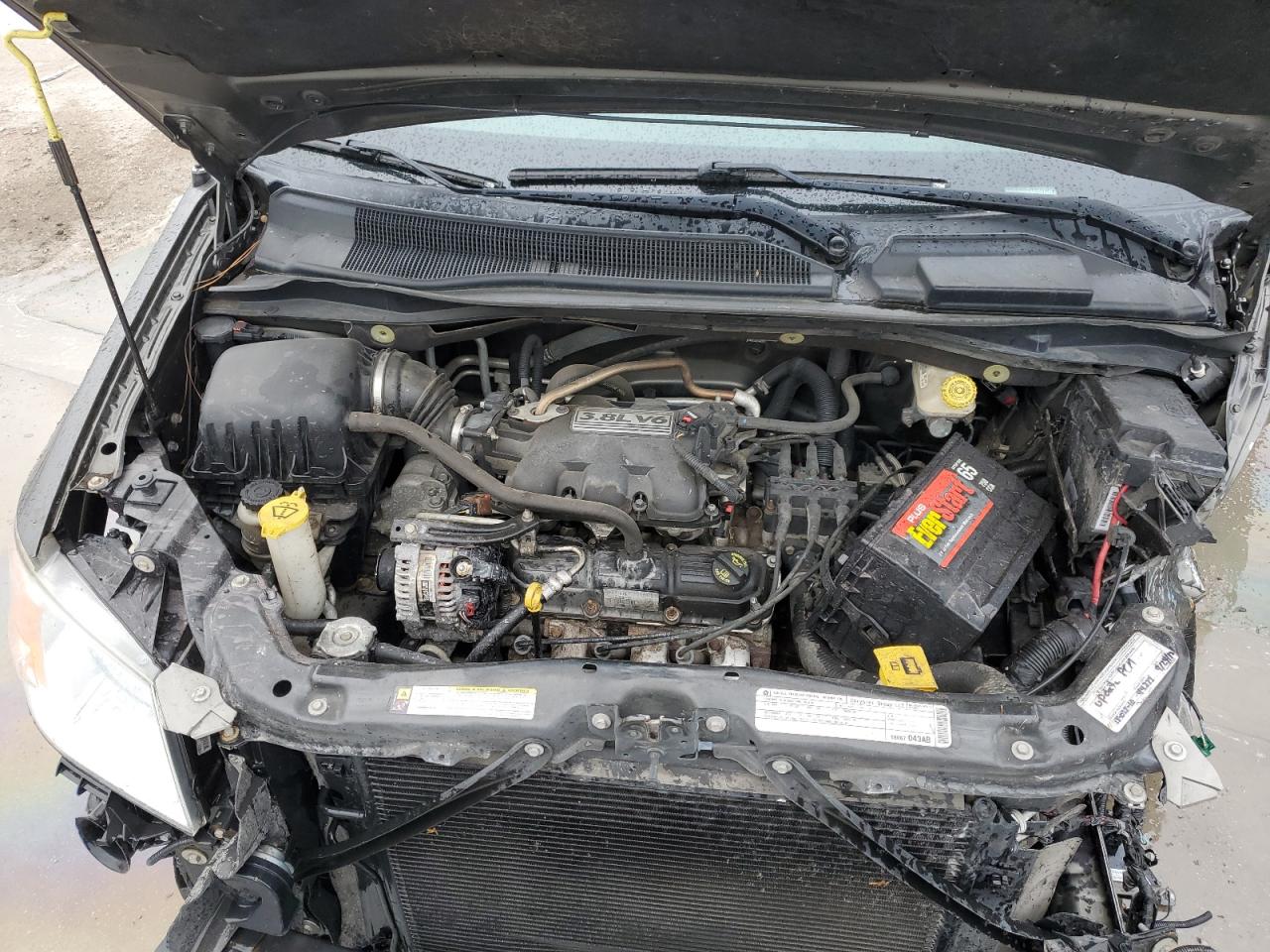 2010 Dodge Caravan - Image 12