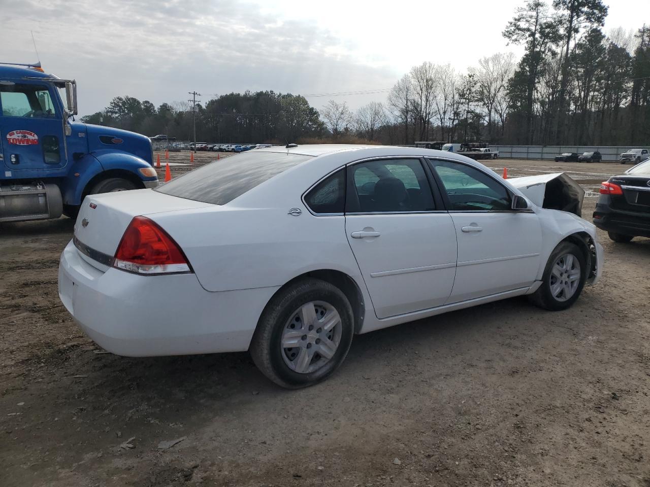 2006 Chevrolet Impala - Image 3