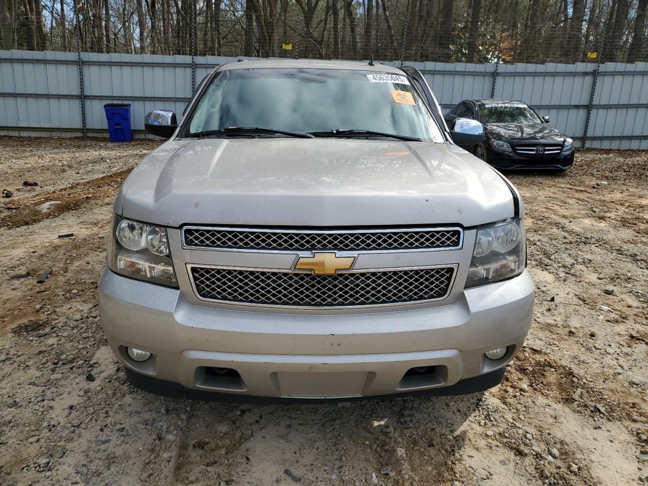 2007 Chevrolet Suburban - Image 5