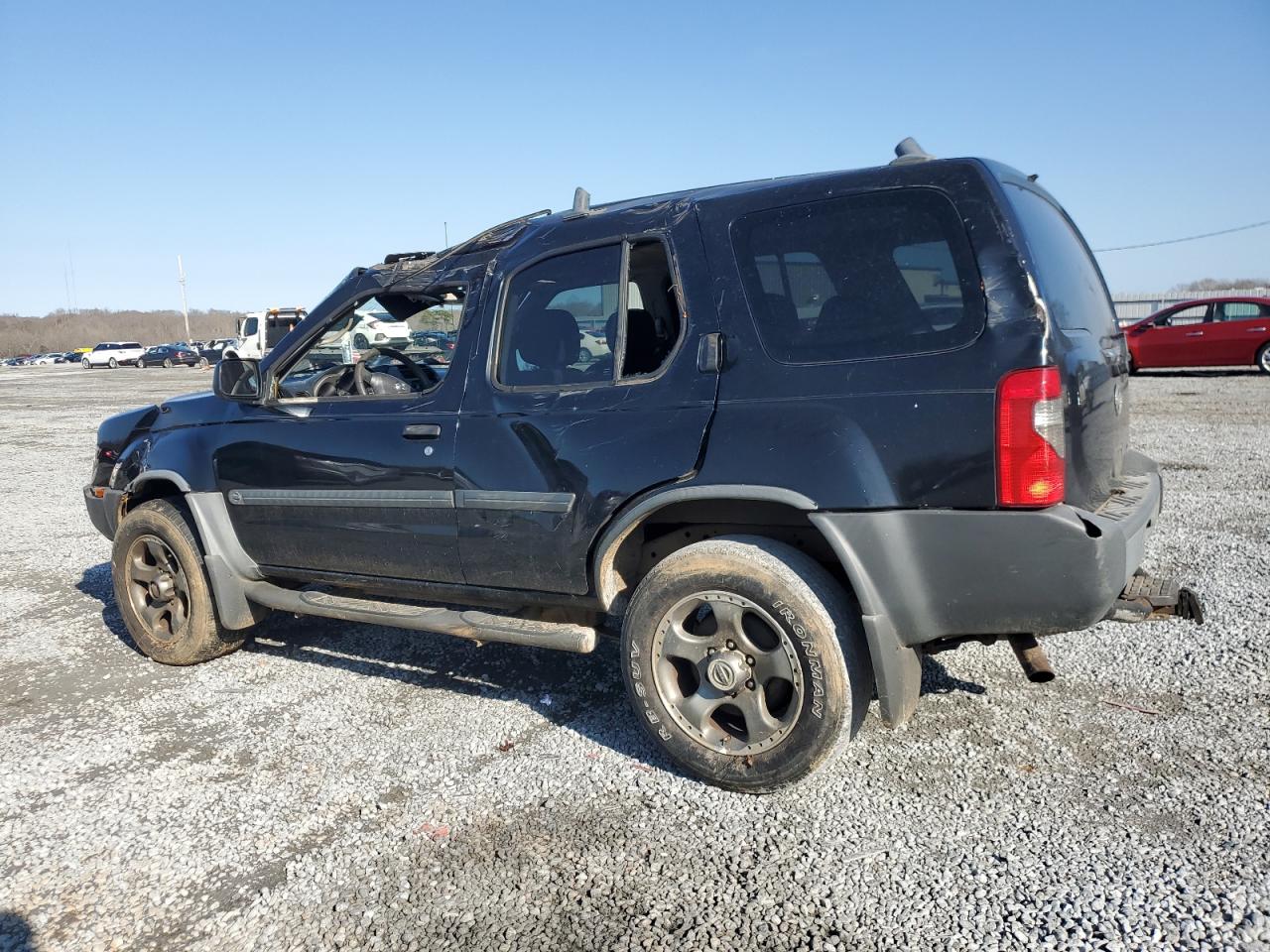 2003 Nissan XTerra - Image 2