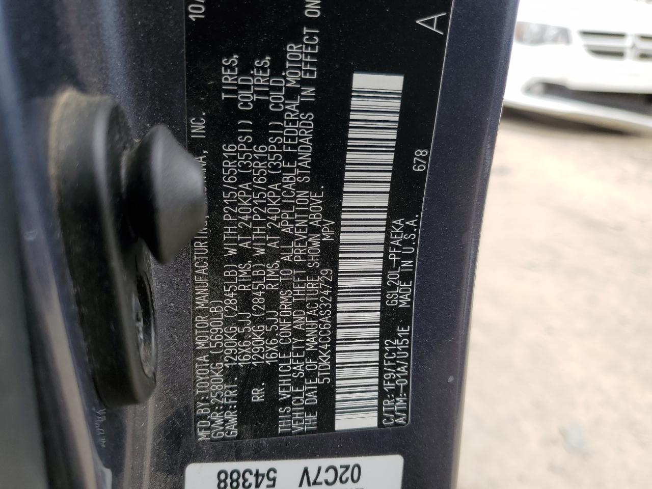 2010 Toyota Sienna - Image 15