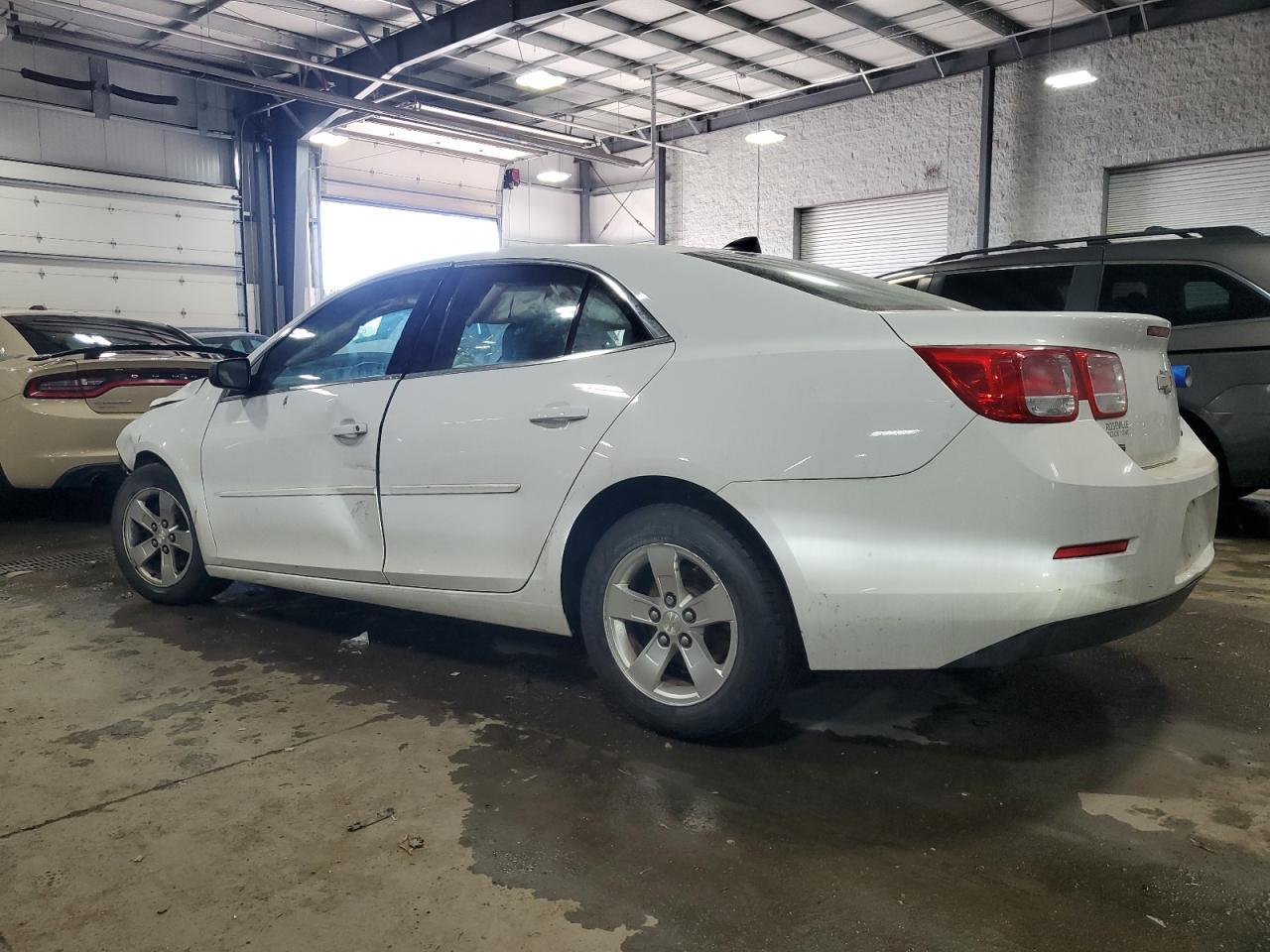 2014 Chevrolet Malibu - Image 2