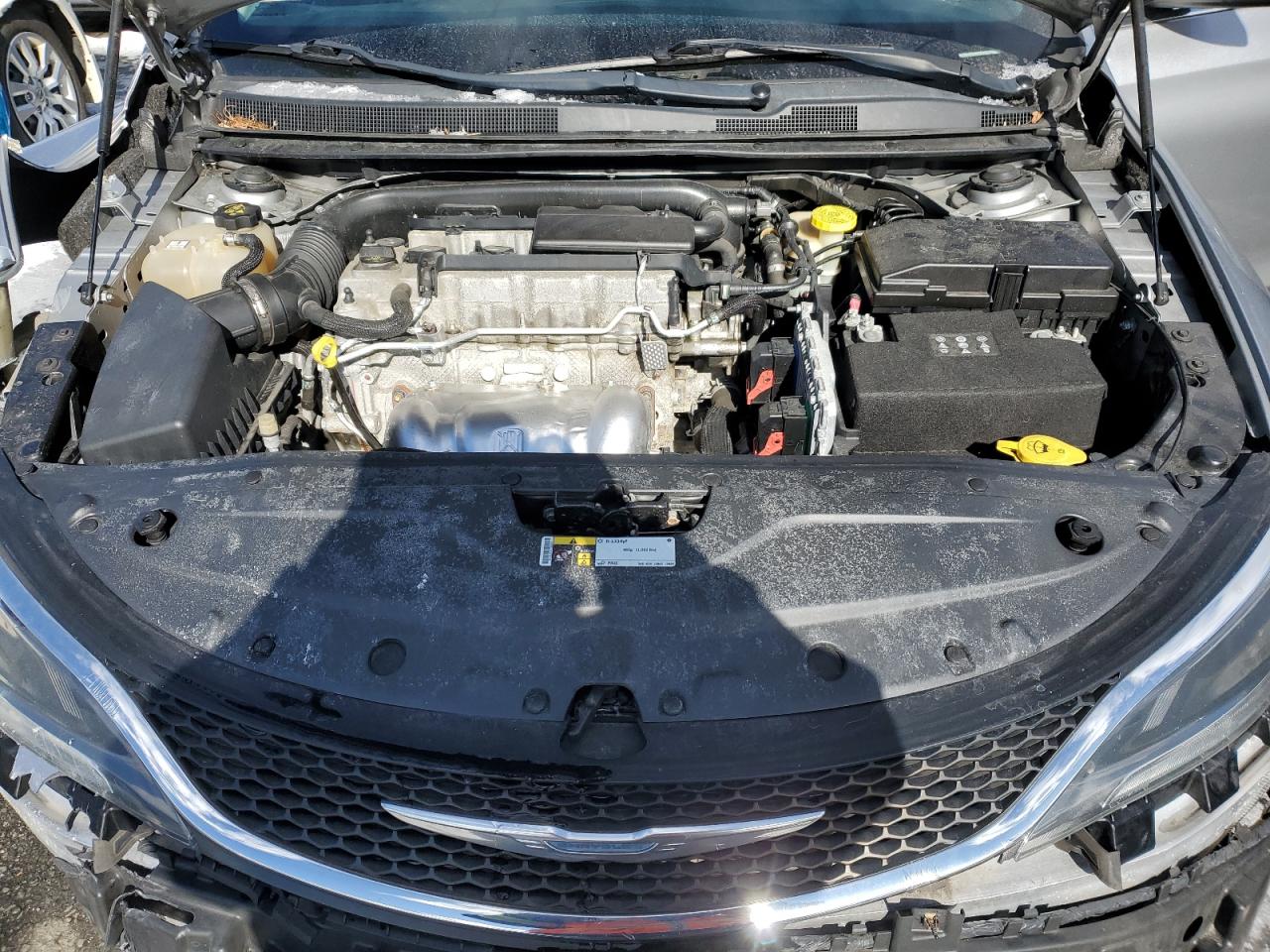 2015 Chrysler 200 - Image 11