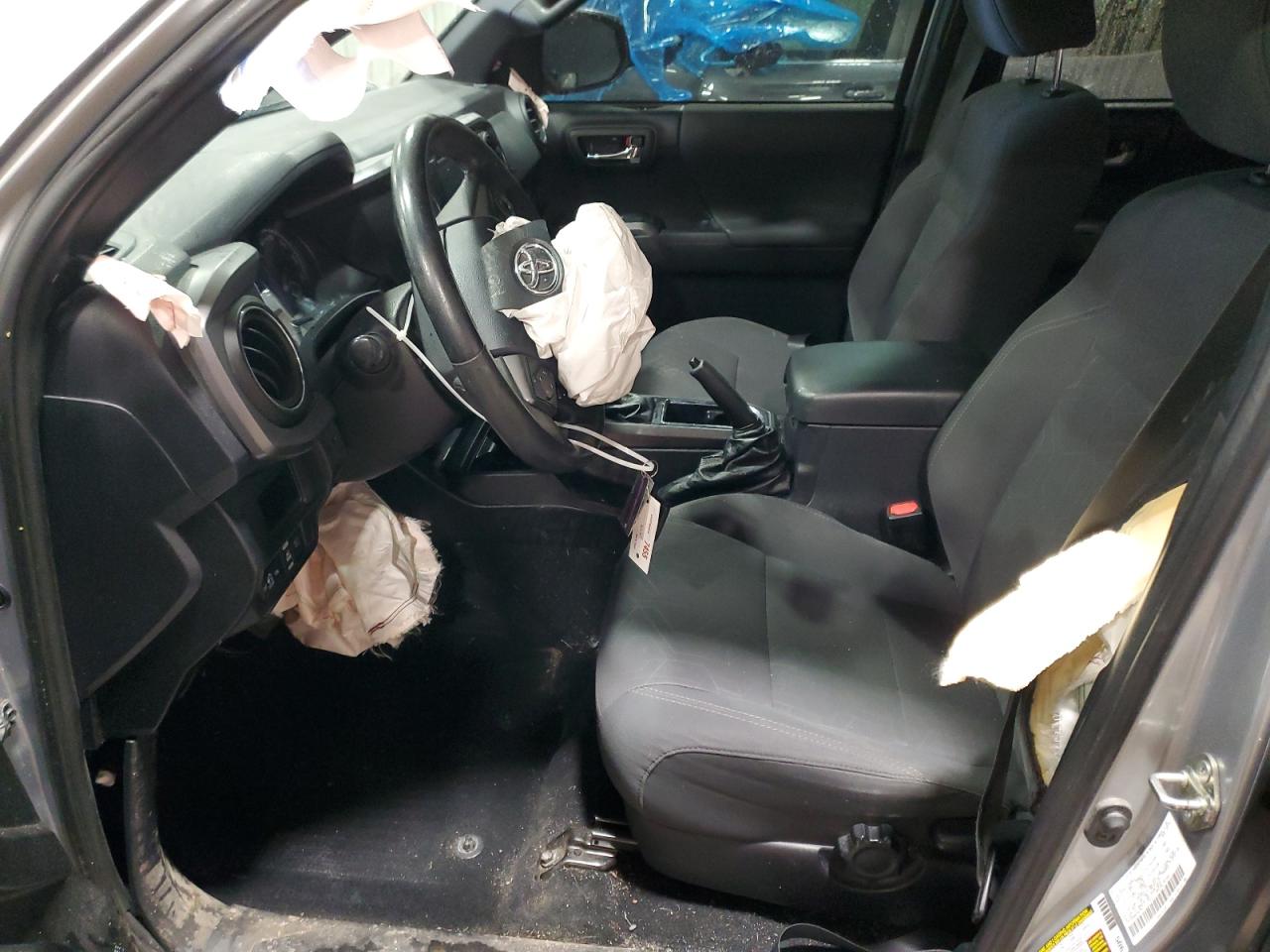 2019 Toyota Tacoma - Image 7