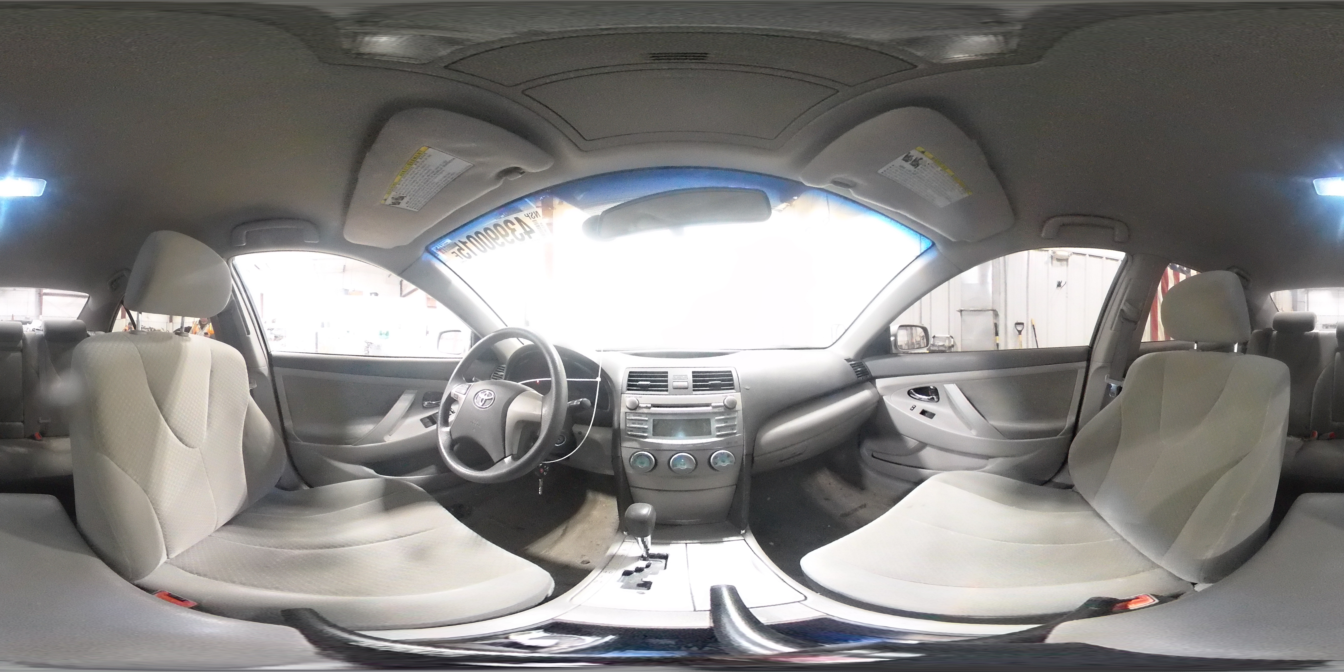 2007 Toyota Camry - Image 13