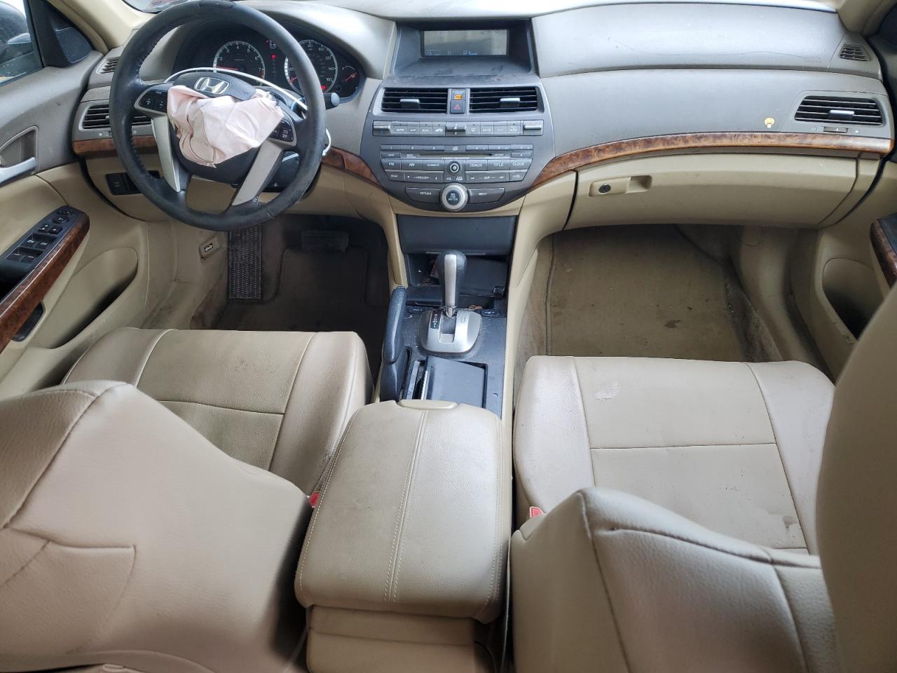 2009 Honda Accord - Image 8