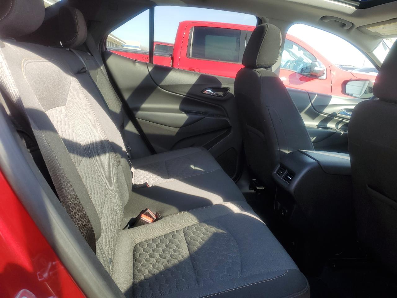 2018 Chevrolet Equinox - Image 11
