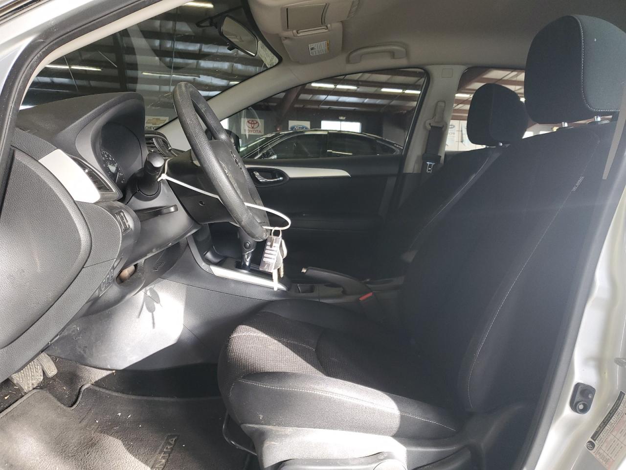 2017 Nissan Sentra - Image 7