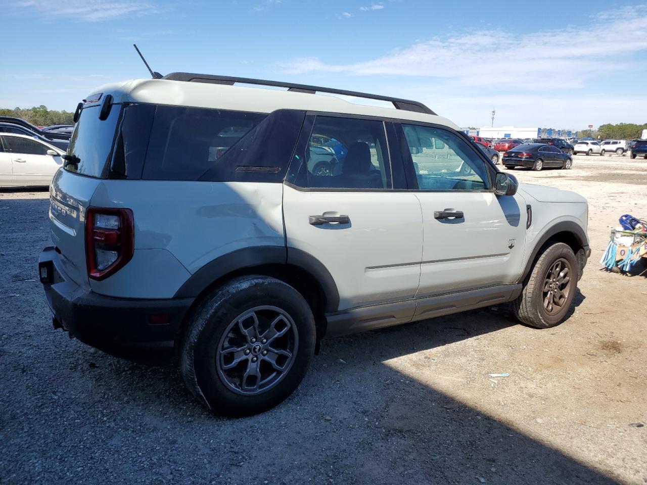 2021 Ford Bronco - Image 3