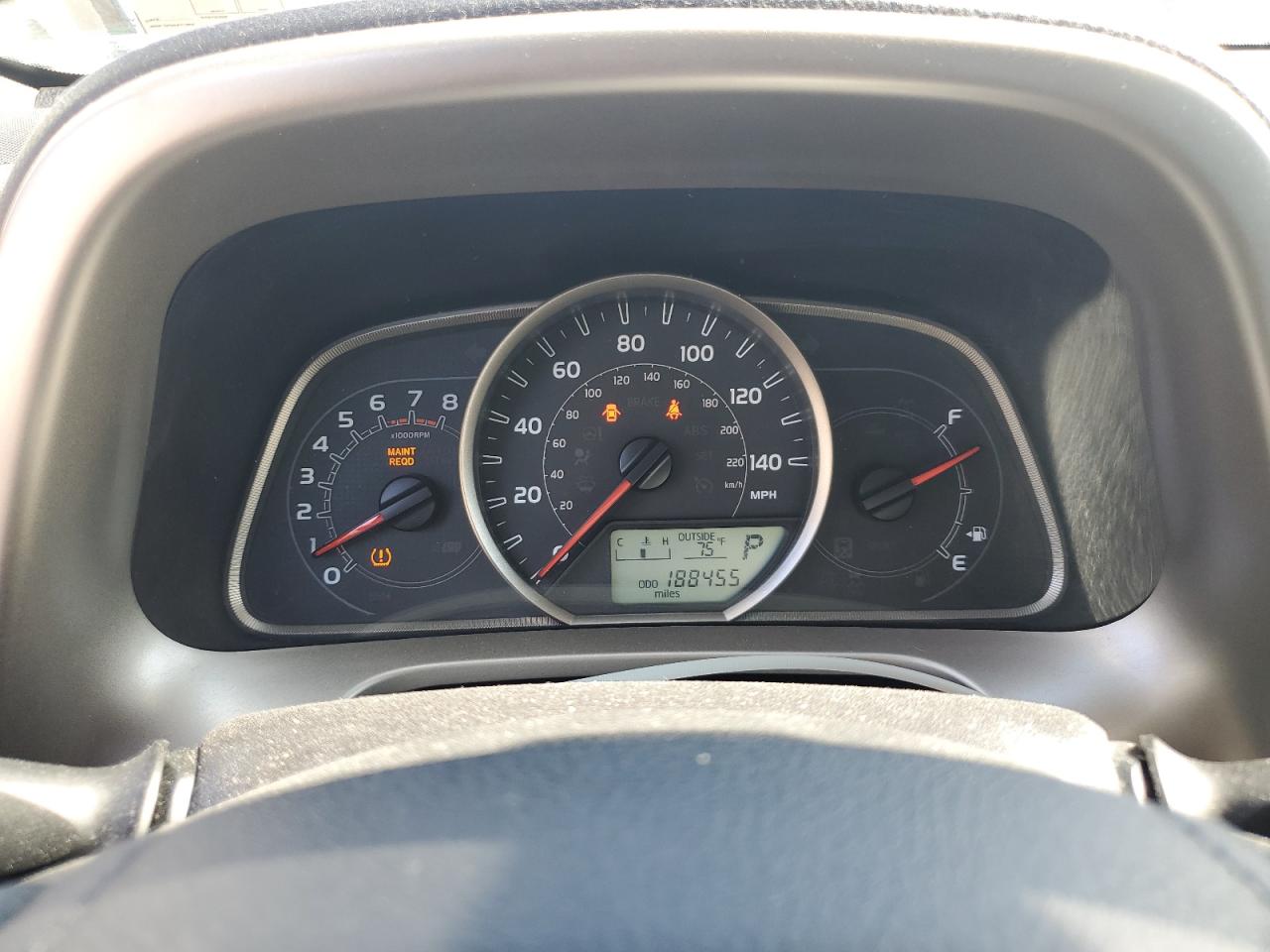 2015 Toyota RAV 4 - Image 9
