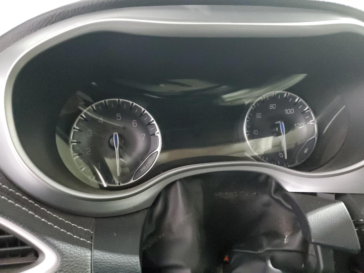 2022 Chrysler Pacifica - Image 9