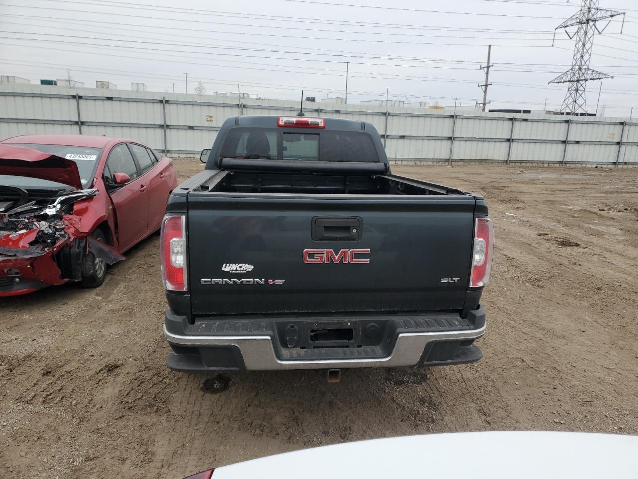 2017 GMC Canyon - Image 6