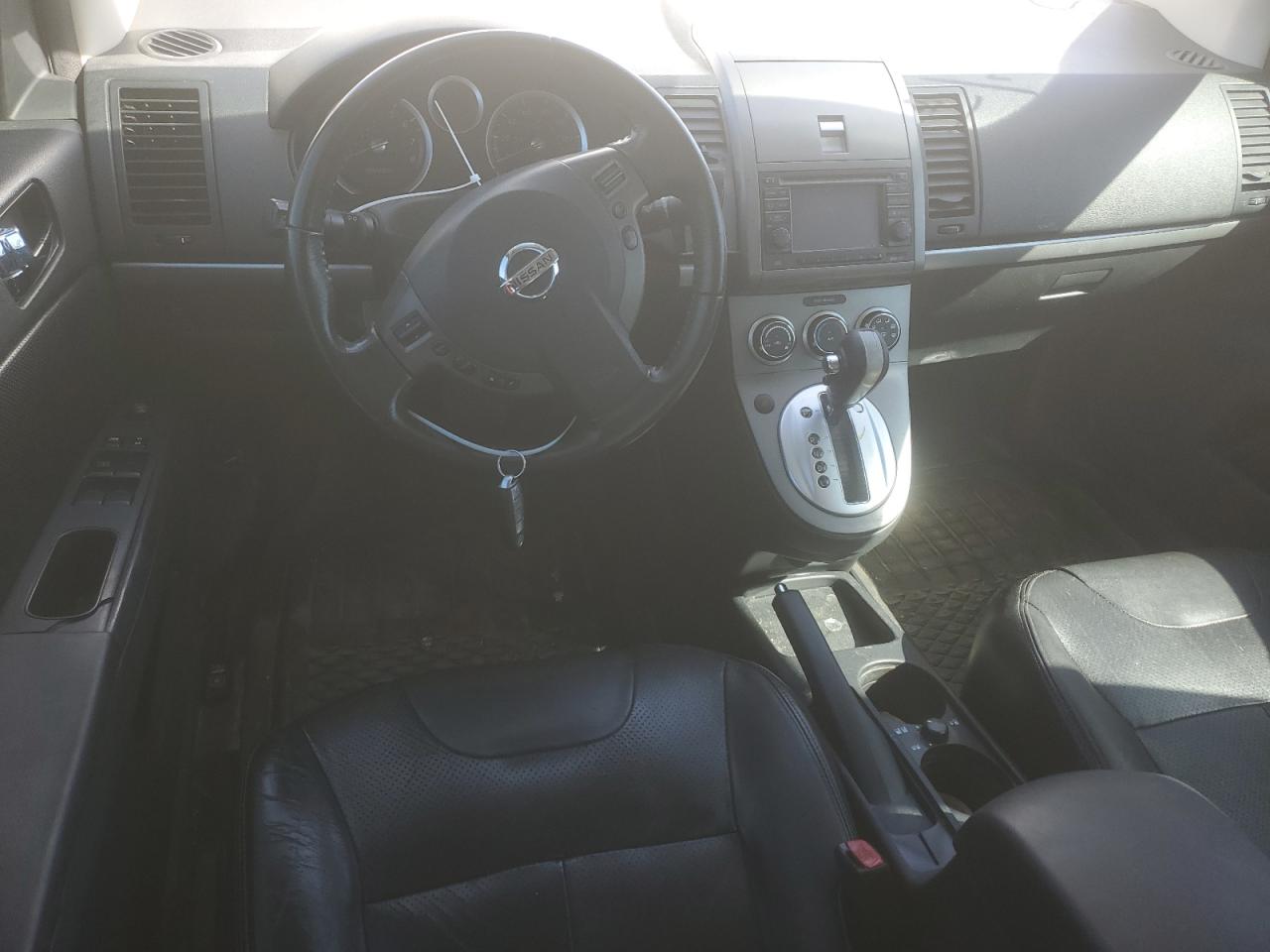2010 Nissan Sentra - Image 8