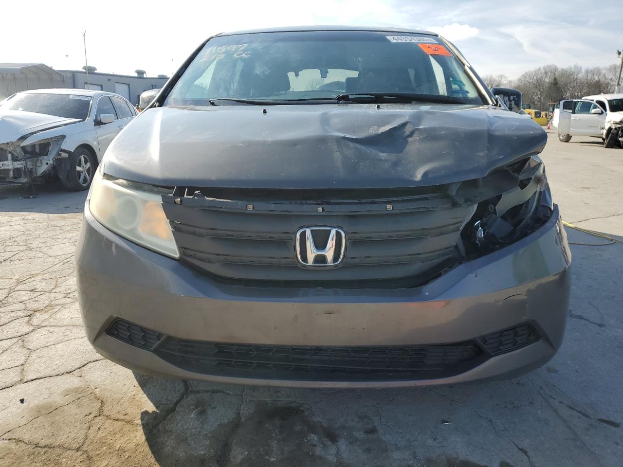 2011 Honda Odyssey - Image 5