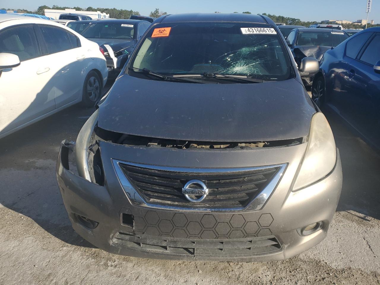 2013 Nissan Versa - Image 5