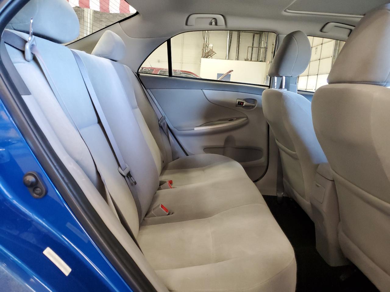 2010 Toyota Corolla - Image 10