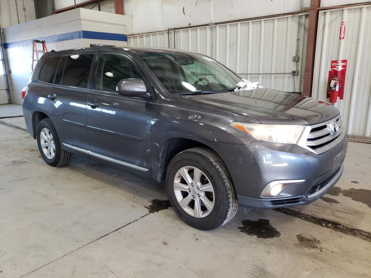 2011 Toyota Highlander - Image 4