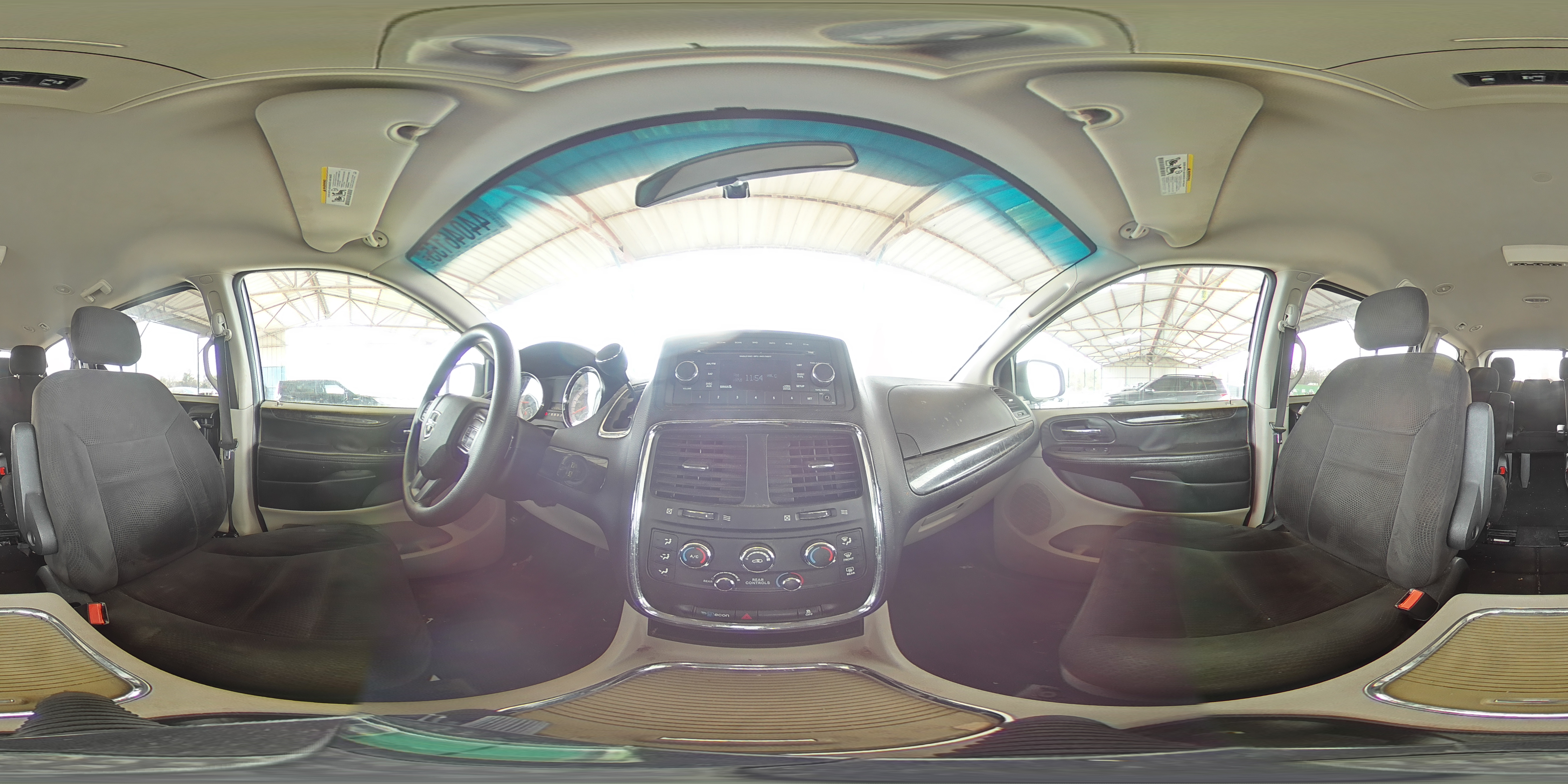 2016 Dodge Caravan - Image 13