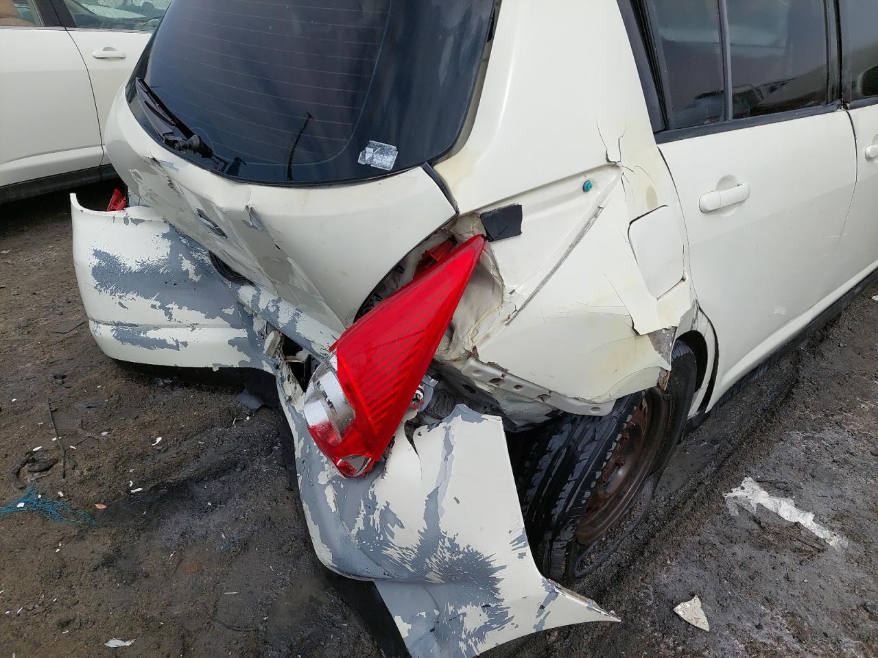 JN1CC13C66T000708 - 2006 Nissan Tiida - #45779595