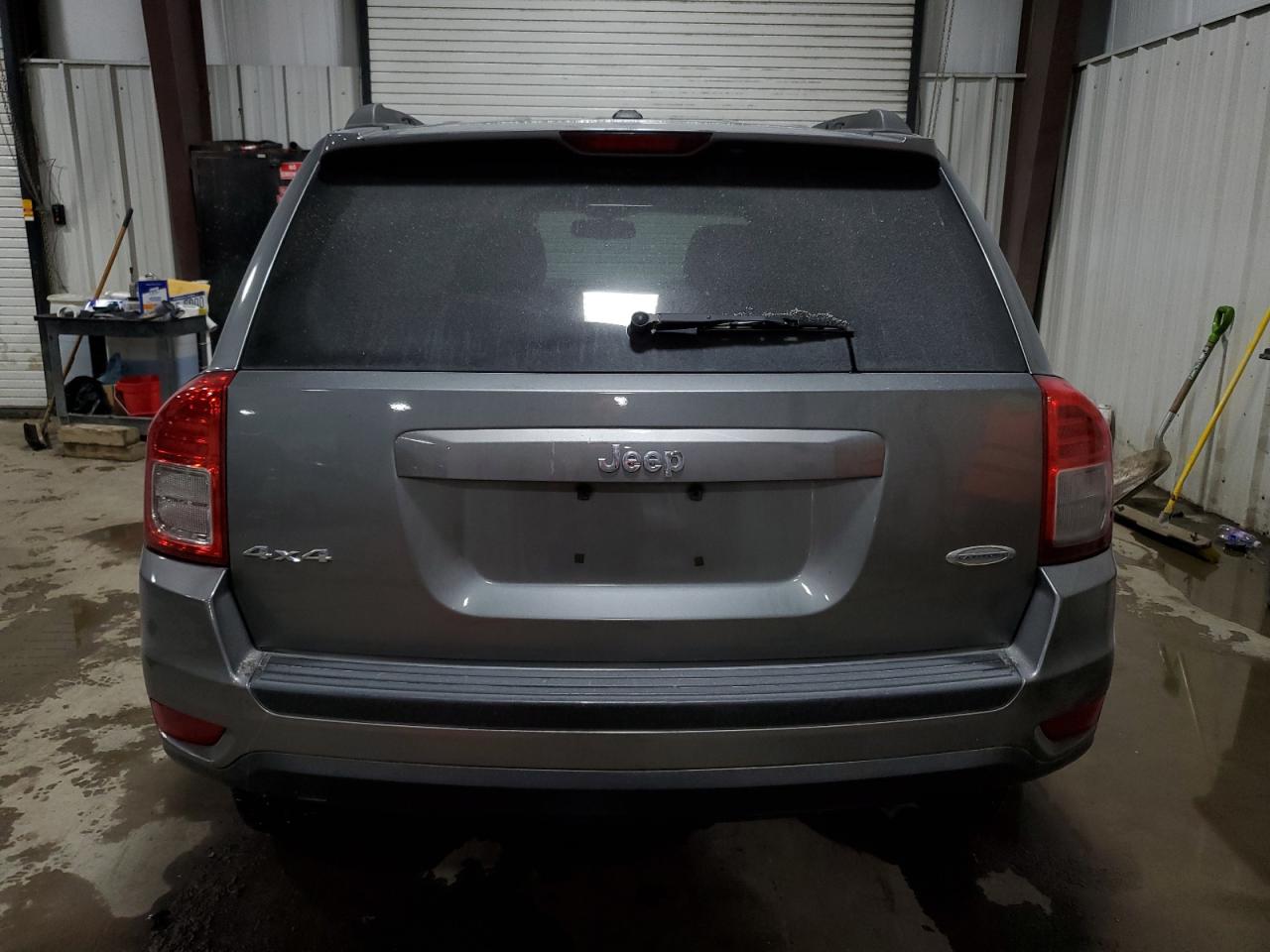 2012 Jeep Compass - Image 6