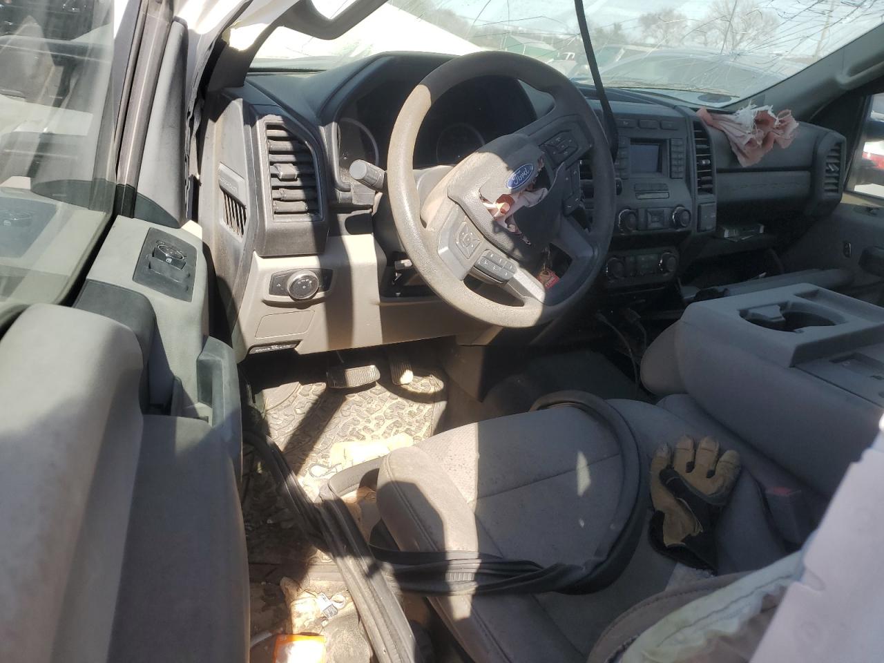 2019 Ford F250 - Image 8