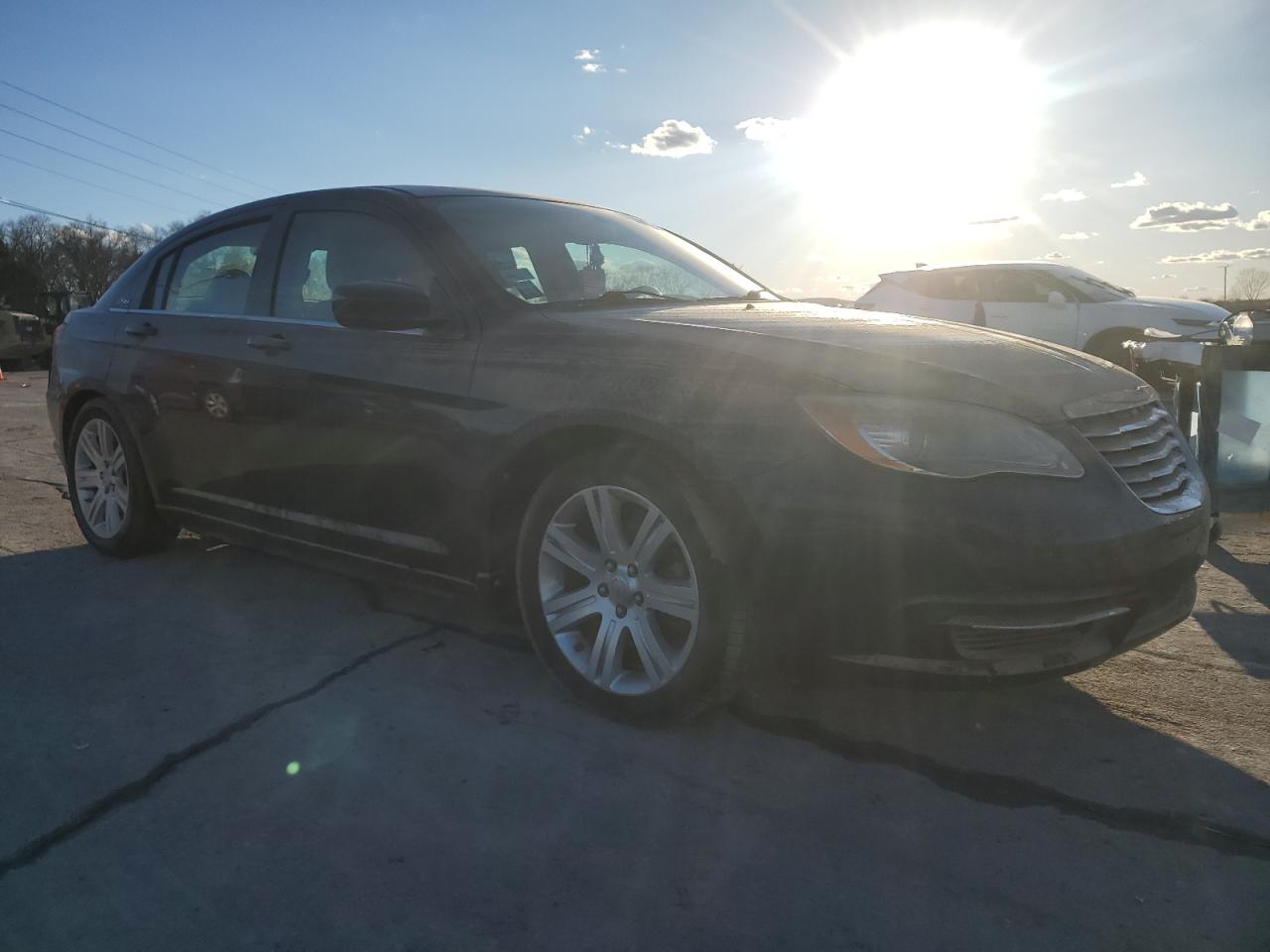 2011 Chrysler 200 - Image 4
