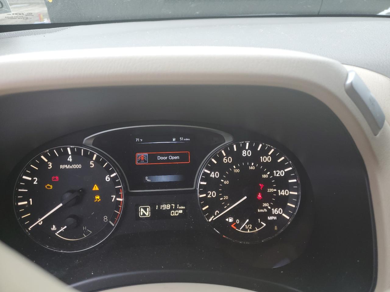 2015 Nissan Pathfinder - Image 9