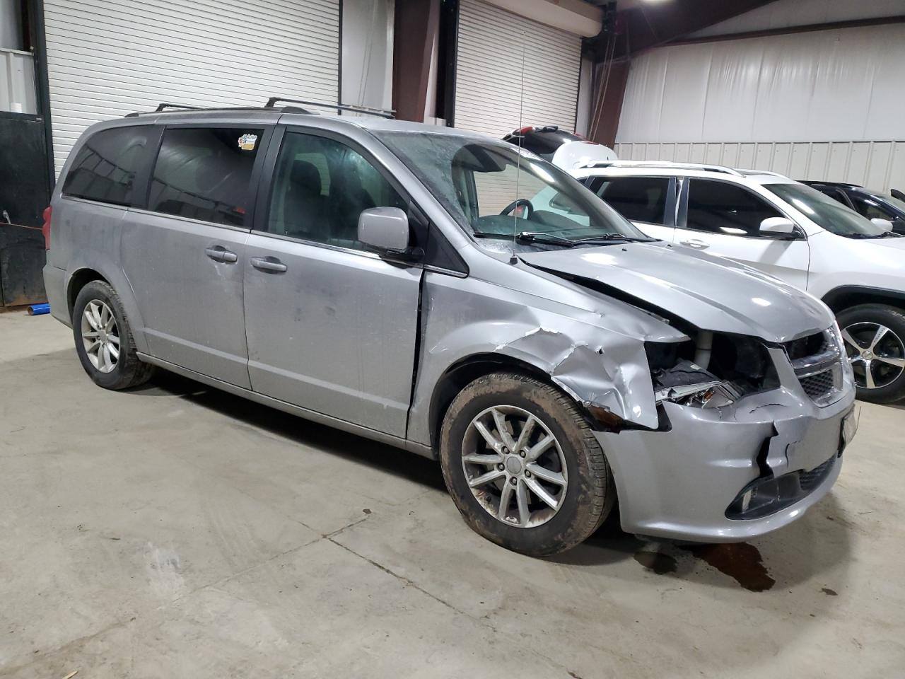 2018 Dodge Caravan - Image 4