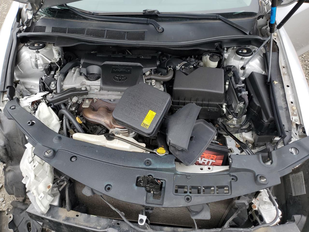 2013 Toyota Camry - Image 12