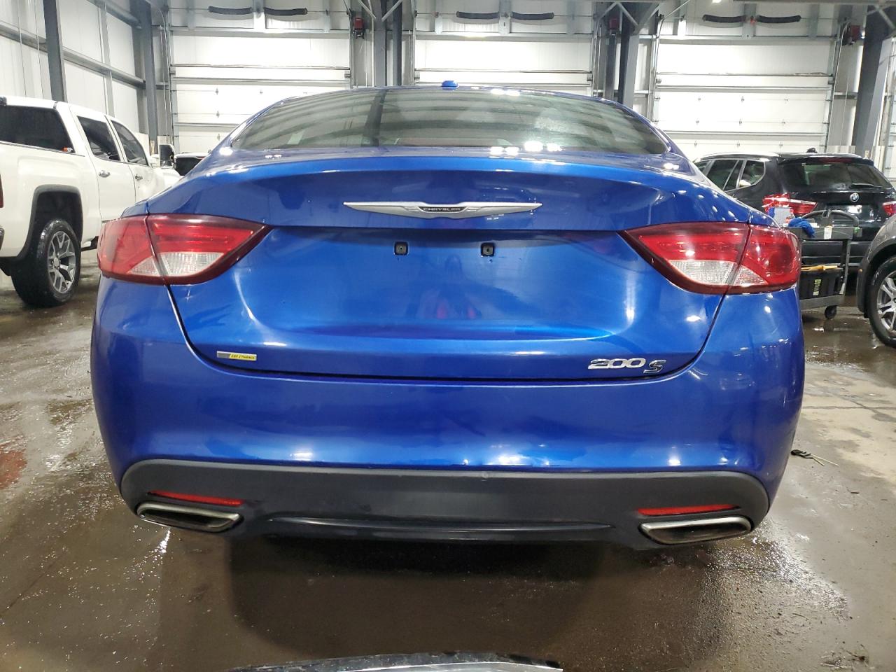 2015 Chrysler 200 - Image 6