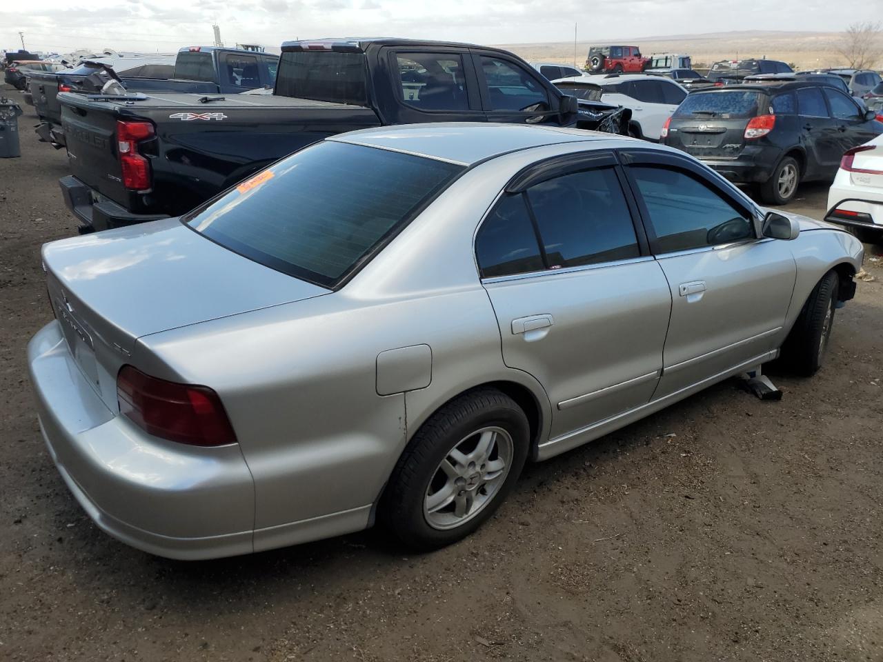 2000 Mitsubishi Galant - Image 3