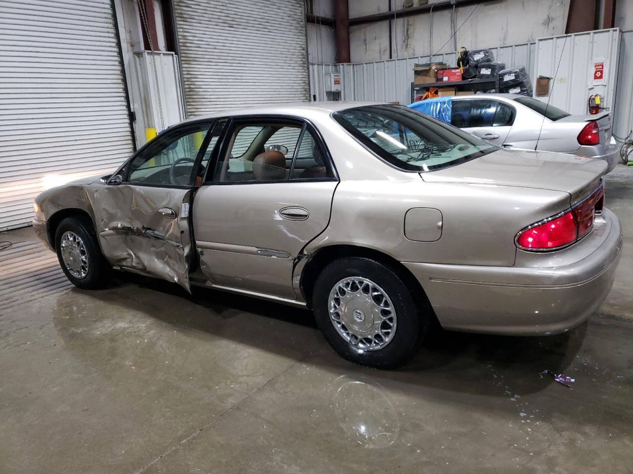 2003 Buick Century - Image 2