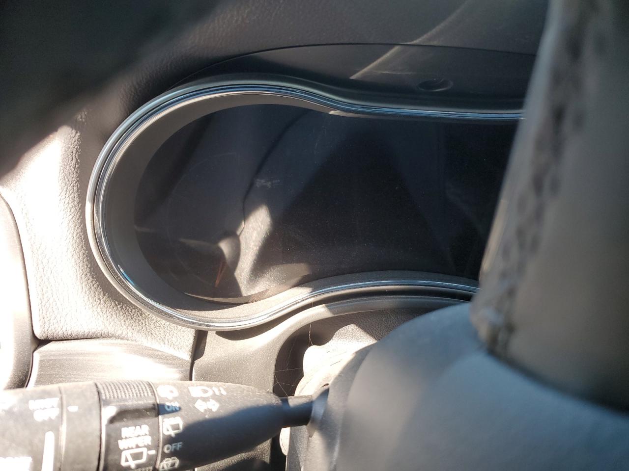 2020 Jeep Grand Cherokee - Image 9