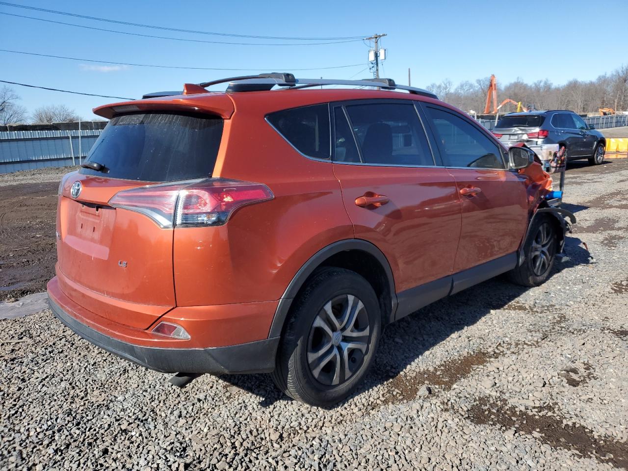 2016 Toyota RAV 4 - Image 3