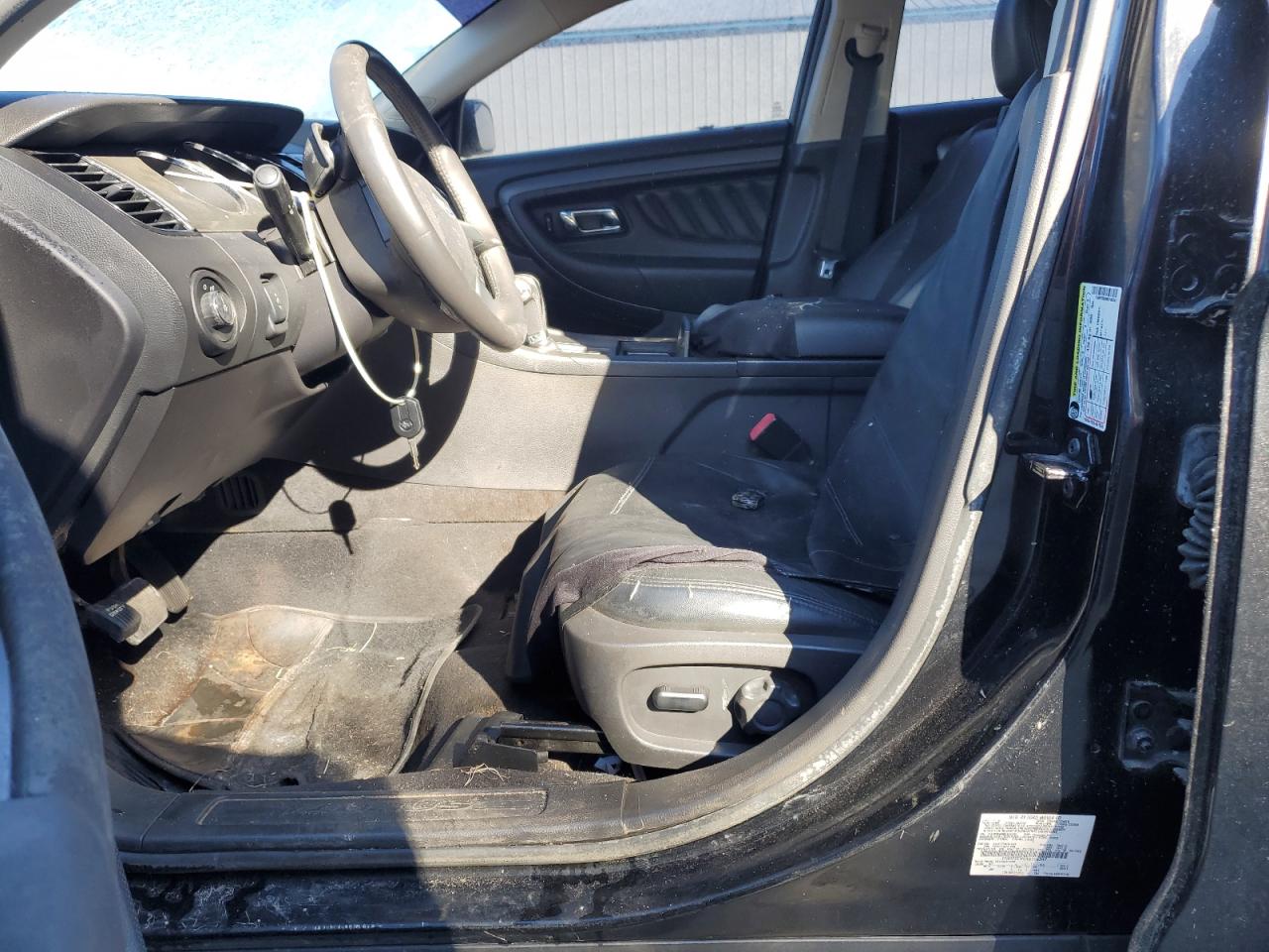 2011 Ford Taurus - Image 7