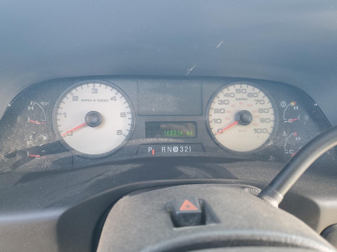 2006 Ford F350 - Image 9