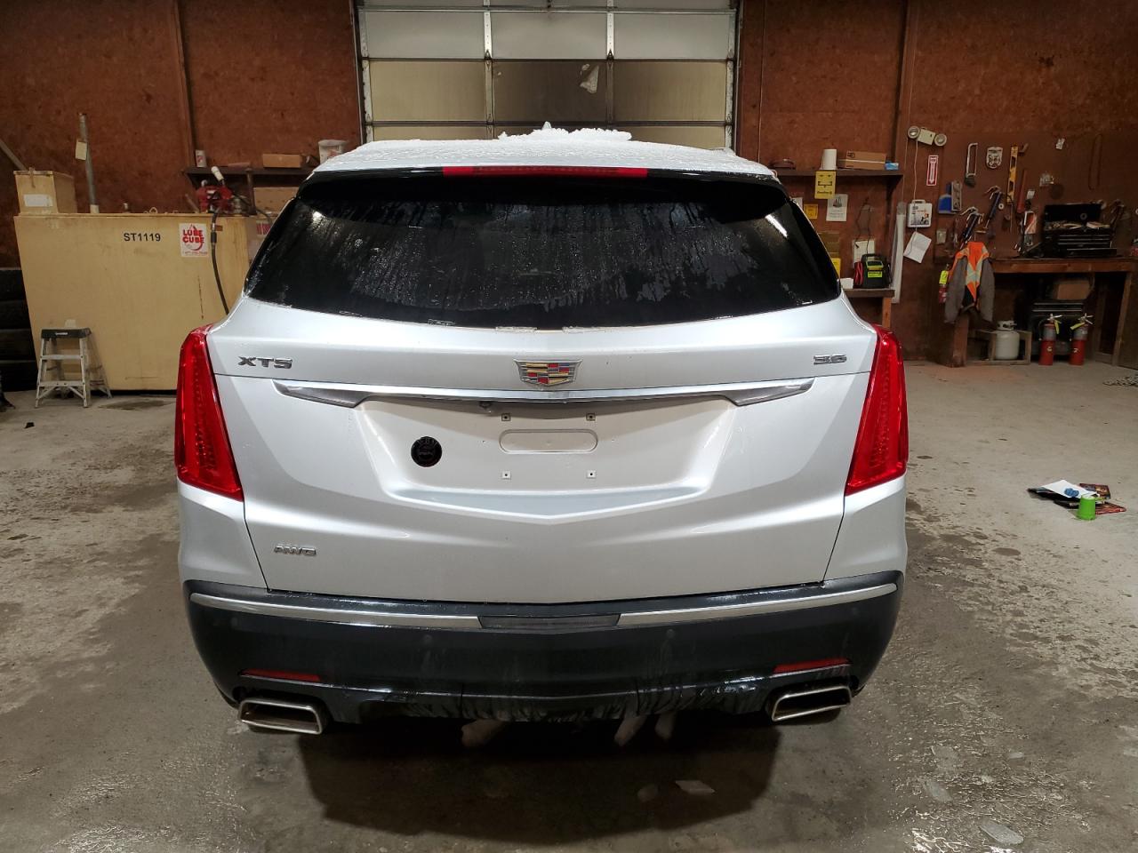 2018 Cadillac XT5 - Image 6