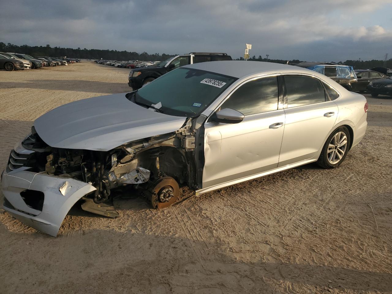 2020 Volkswagen Passat - Image 1