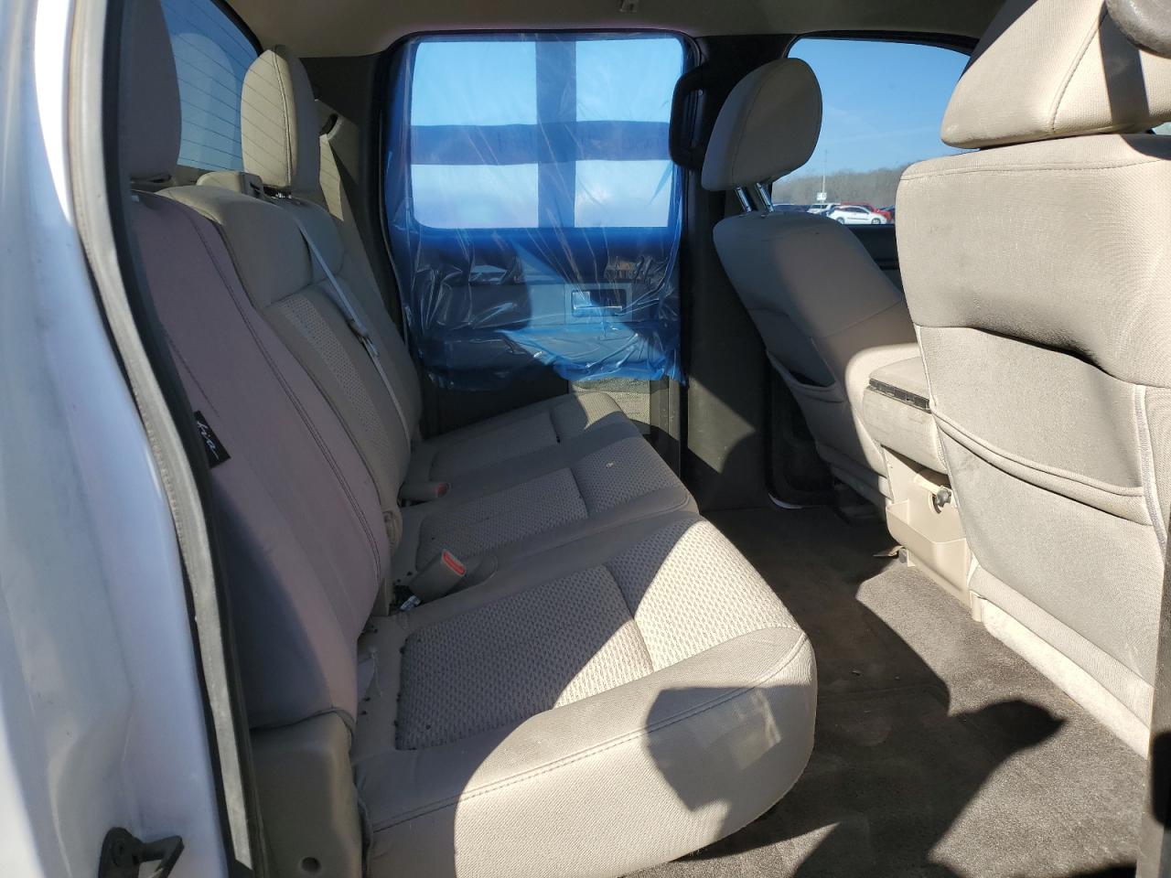 2010 Ford F-150 - Image 10