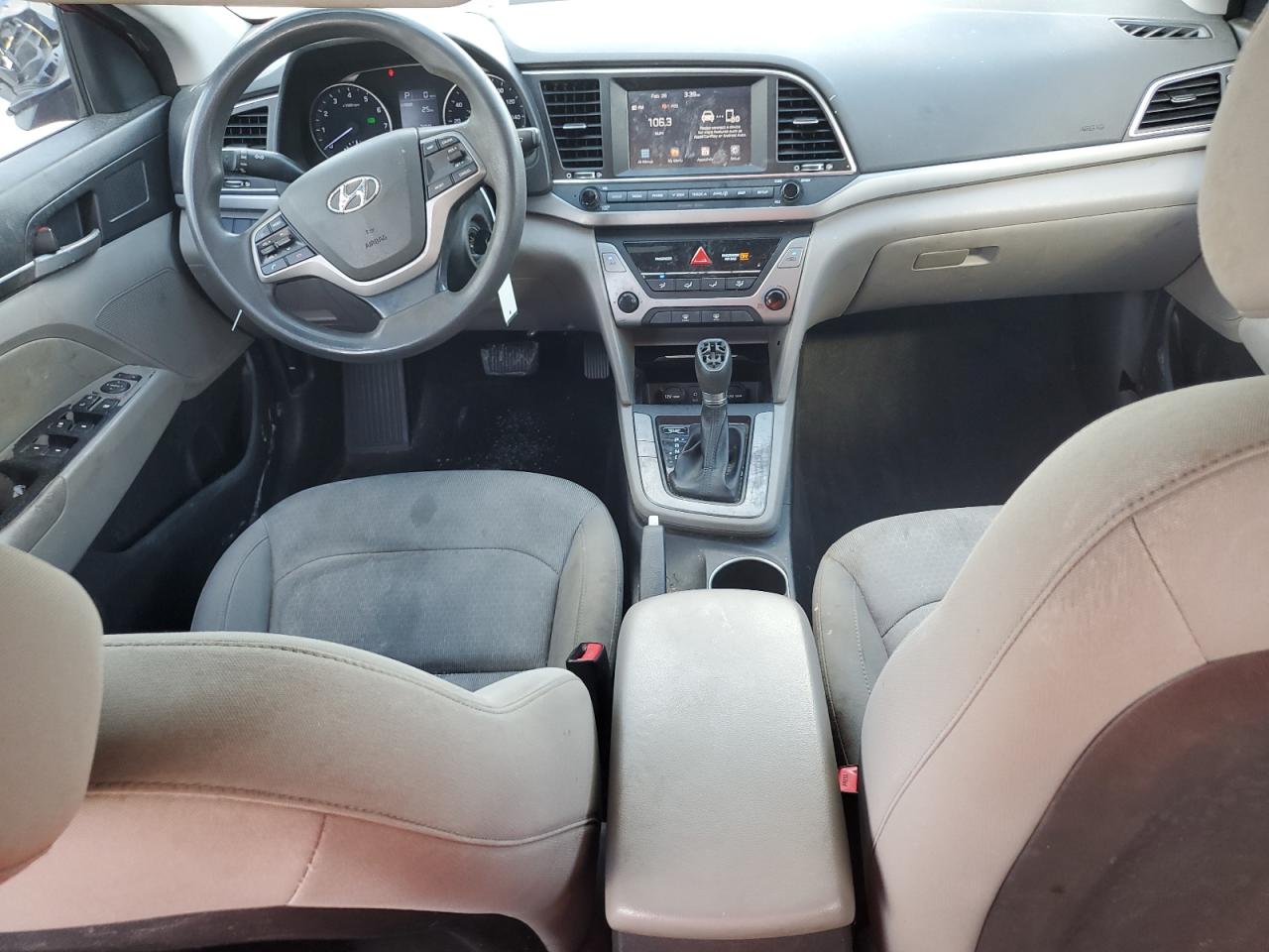 2017 Hyundai Elantra - Image 8